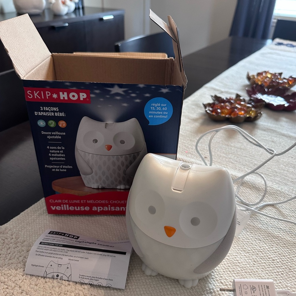 Skip Hop Moonlight & Melodies Nightlight Soother